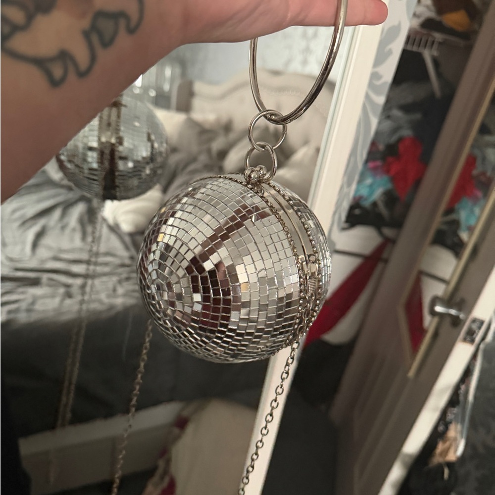 AKIRA Silver Disco Ball Clutch